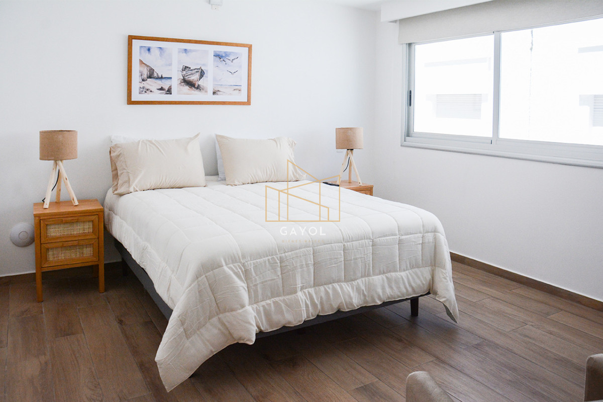Apartamento ID.1028 - Espectacular apartamento en alquiler frente al puerto 