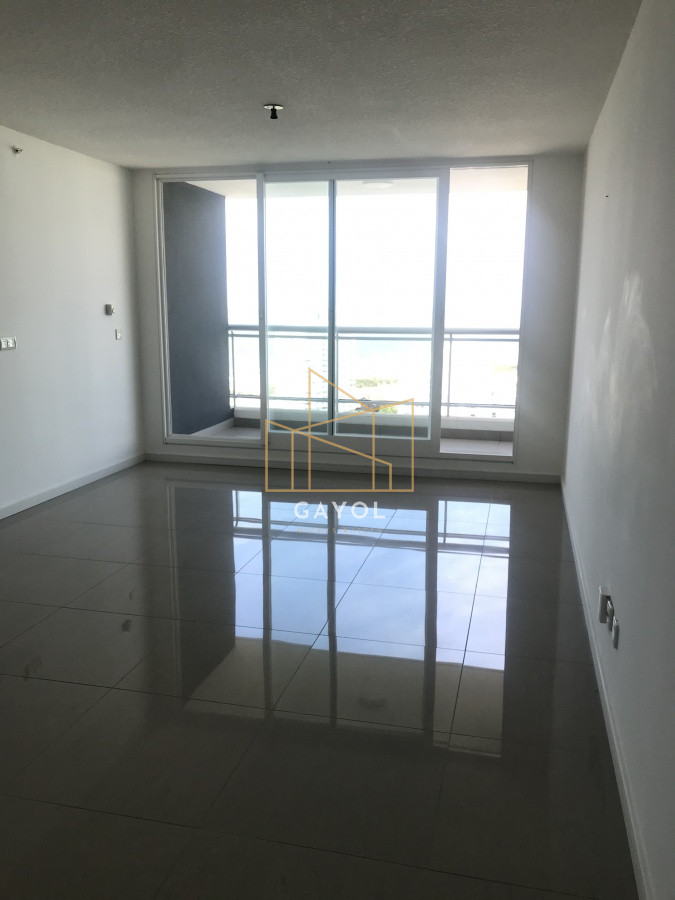 Apartamento ID.91 - Apartamento en Torre One II. Al frente. unidad de 1 dormitorio en Punta del Este 