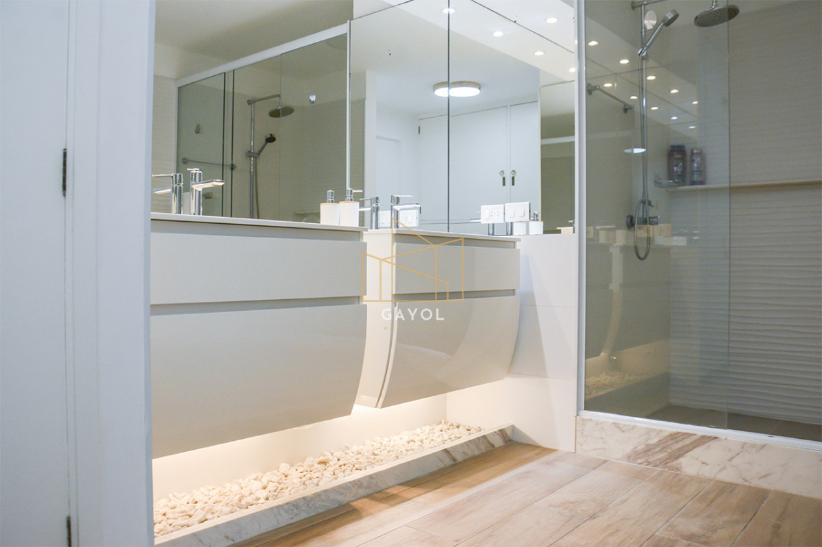 Apartamento ID.1028 - Espectacular apartamento en alquiler frente al puerto 