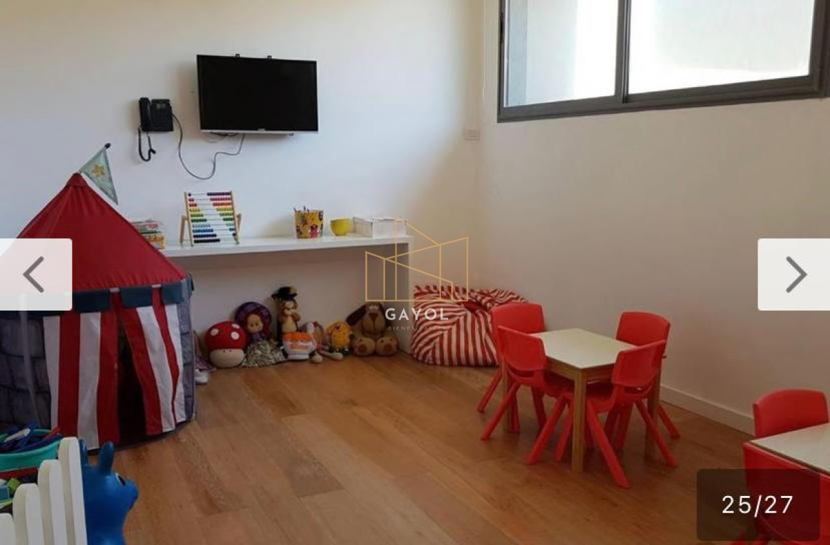 Apartamento ID.463 - Apartamento de 2 dormitorios en edificio Chronos , Punta del este  