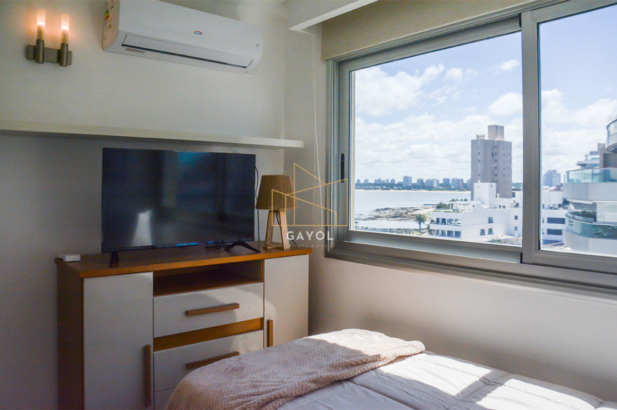 Apartamento ID.1028 - Espectacular apartamento en alquiler frente al puerto 
