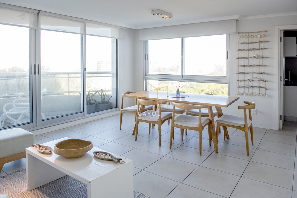 Apartamento ID.806 - Apartamento en Roosevelt 2 dormitorios, 2 baños 