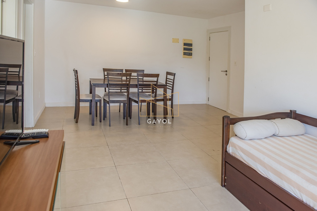 Apartamento ID.818 - Departamento de 2 dormitorios en venta proximo a Playa Mansa, Punta del Este