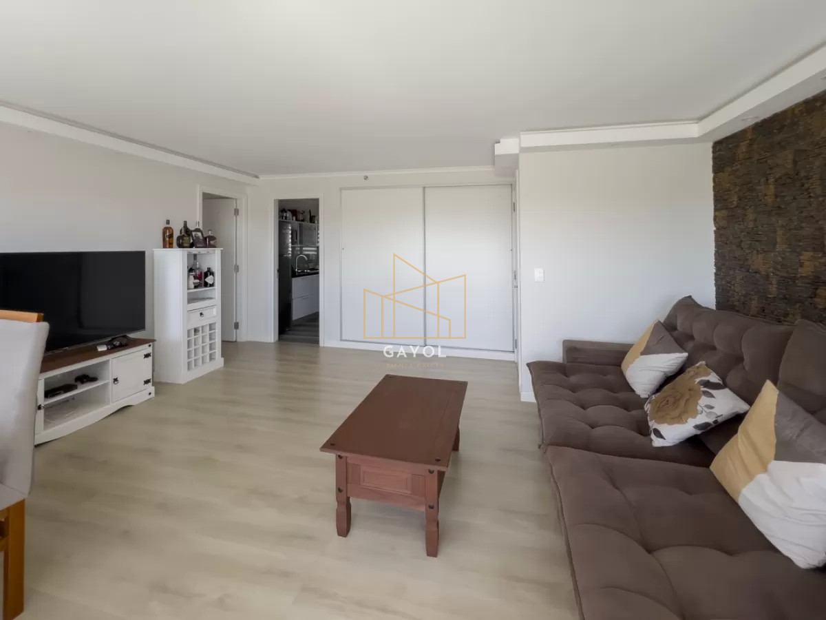 Apartamento ID.93 - Piso alto en venta en Ocean Drive - 2 dorm 2 baños