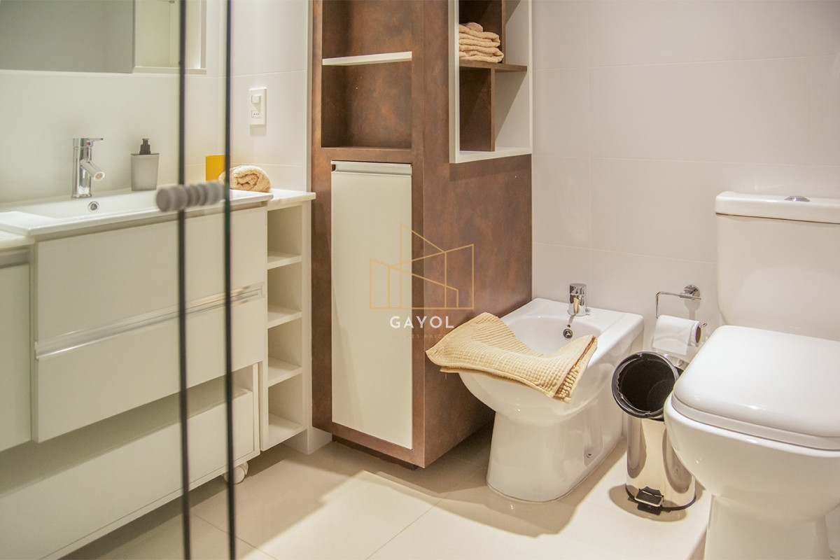 Apartamento ID.221 - Apartamento en venta en Torre esmeralda de 3 dormitorios , en Punta del Este