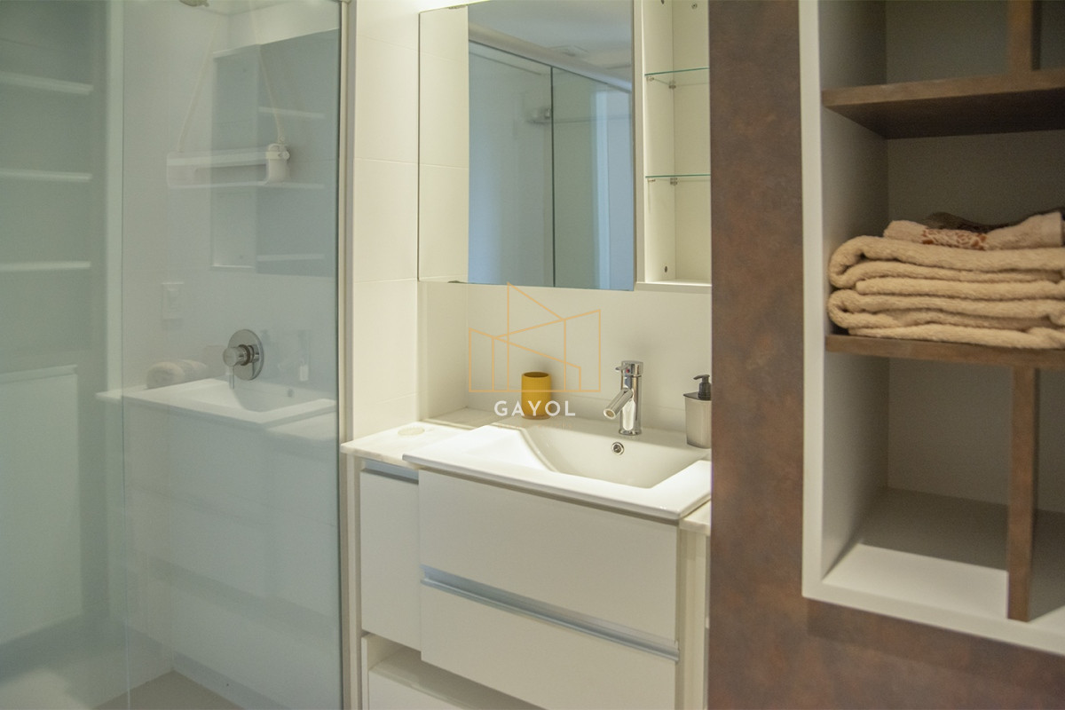 Apartamento ID.221 - Apartamento en venta en Torre esmeralda de 3 dormitorios , en Punta del Este