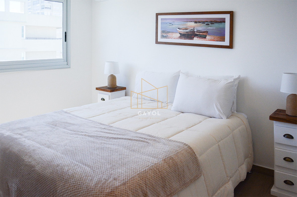 Apartamento ID.1028 - Espectacular apartamento en alquiler frente al puerto 