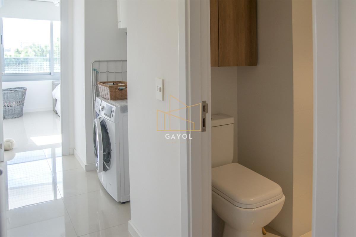 Apartamento ID.221 - Apartamento en venta en Torre esmeralda de 3 dormitorios , en Punta del Este