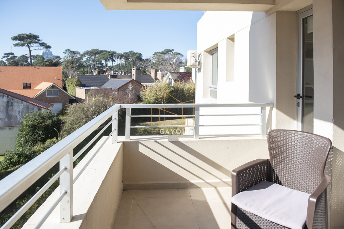 Apartamento ID.818 - Departamento de 2 dormitorios en venta proximo a Playa Mansa, Punta del Este