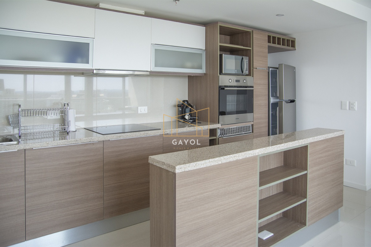 Apartamento ID.866 - Apartamento  de 2 dormitorio en Edificio Gala vista , Punta del este , Maldonado 