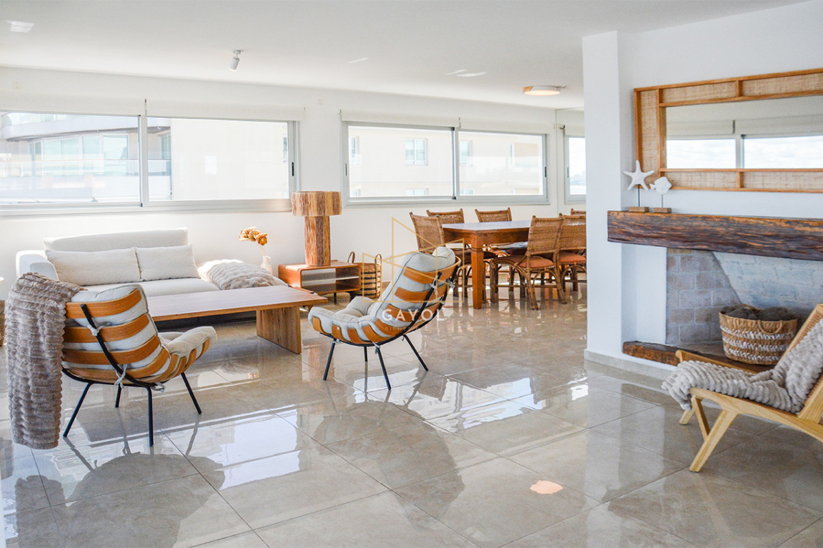 Apartamento ID.1028 - Espectacular apartamento en alquiler frente al puerto 