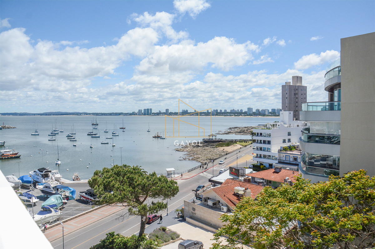 Apartamento ID.1028 - Espectacular apartamento en alquiler frente al puerto 