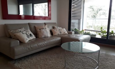 Vende, Permuta apartamento por Casa en Punta del Este !