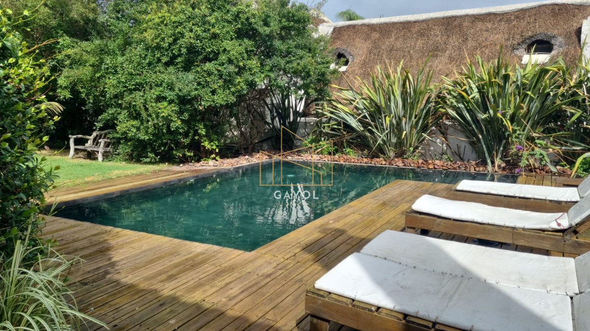 Casa ID.384 - Hermosa casa en alquiler, no esperes mas!