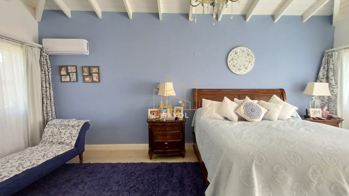 Casa ID.377 - Casa en vente en Alborada , Punta del este , Barrio privado