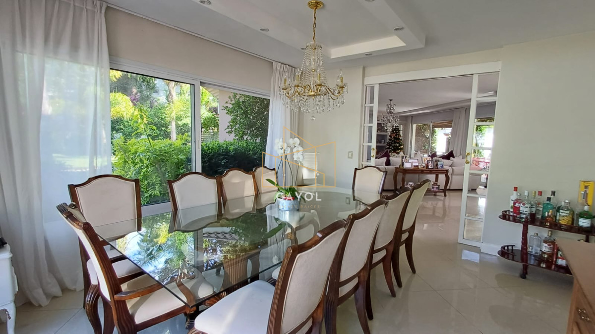 Casa ID.377 - Casa en vente en Alborada , Punta del este , Barrio privado