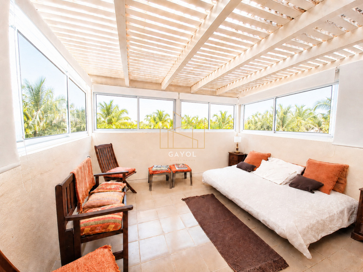 Casa ID.375 - Boulevard Park, Casa de 4 dormitaros con Piscina en VENTA .