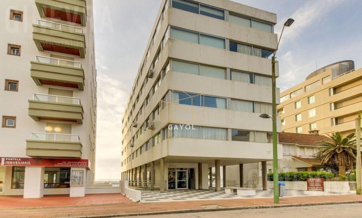 Apartamento ID.1028 - Espectacular apartamento en alquiler frente al puerto 