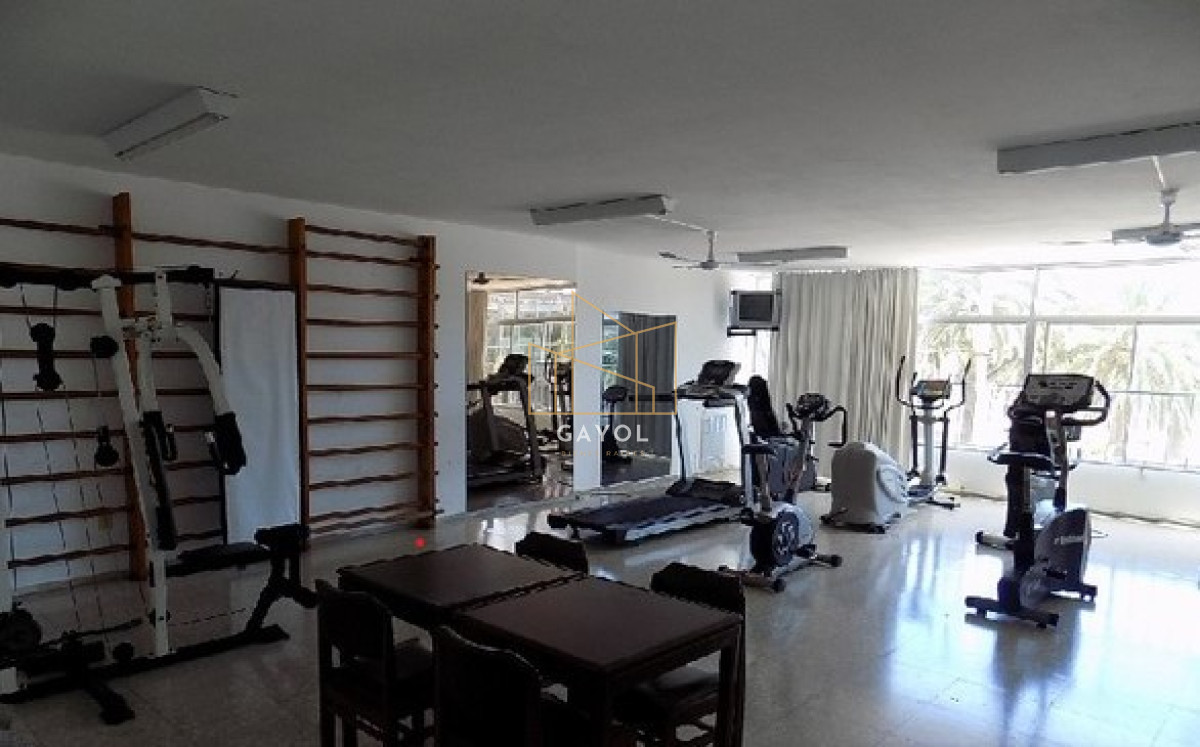 Apartamento ID.1455 - En venta en torre Libertador, apartamento de 3 dormitorios con vista agradable entorno 