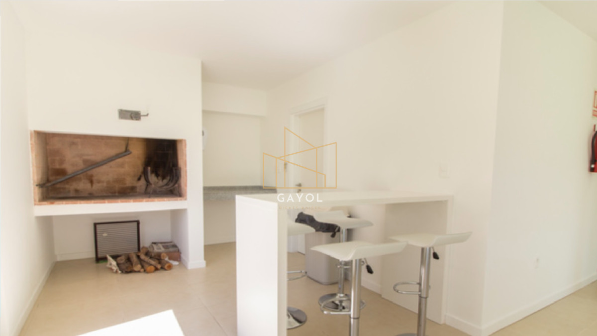 Apartamento ID.818 - Departamento de 2 dormitorios en venta proximo a Playa Mansa, Punta del Este