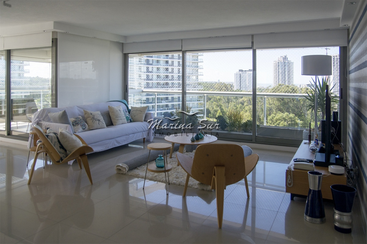 Apartamento ID.239 - Vende gran apartamento en Brava - Punta del Este de 3 Dormitorios