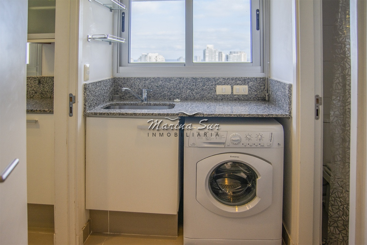 Apartamento ID.241 - Departamento en piso alto, Quartier del Mar, en venta.