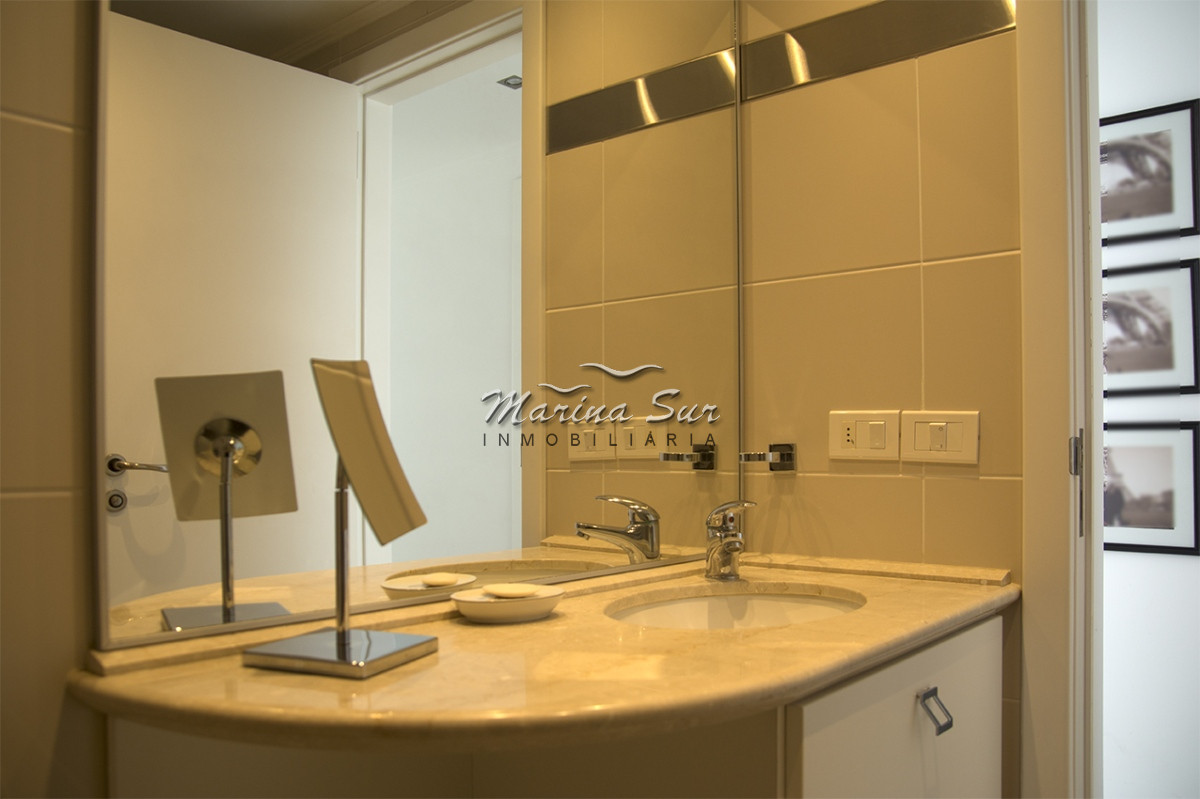 Apartamento ID.239 - Vende gran apartamento en Brava - Punta del Este de 3 Dormitorios