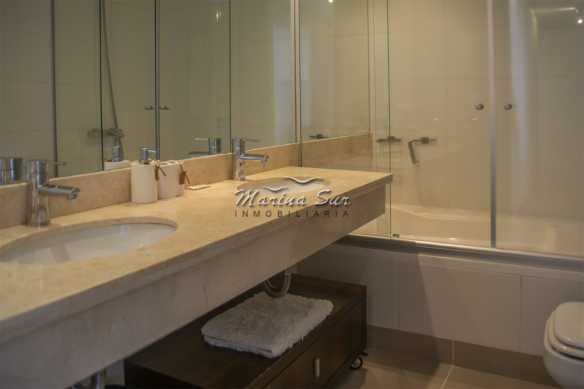 Apartamento ID.241 - Departamento en piso alto, Quartier del Mar, en venta.