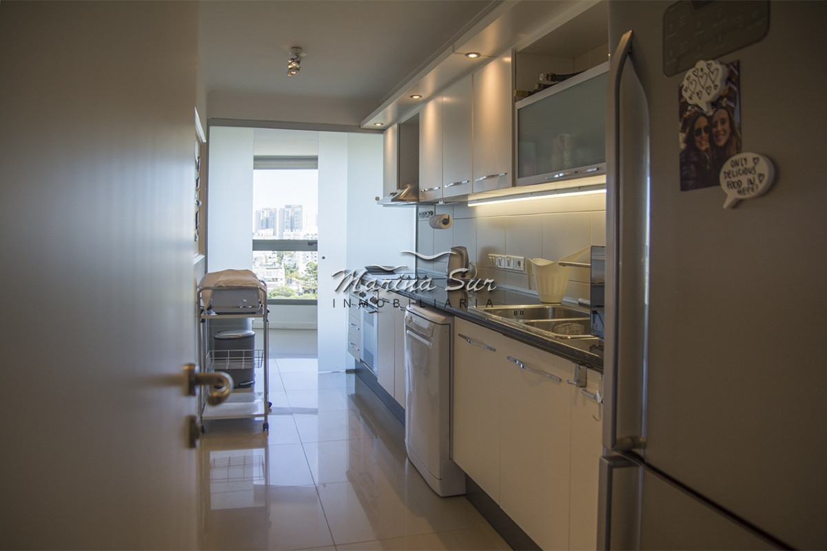 Apartamento ID.239 - Vende gran apartamento en Brava - Punta del Este de 3 Dormitorios