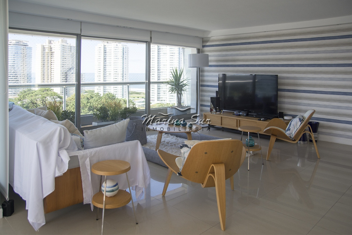 Apartamento ID.239 - Vende gran apartamento en Brava - Punta del Este de 3 Dormitorios