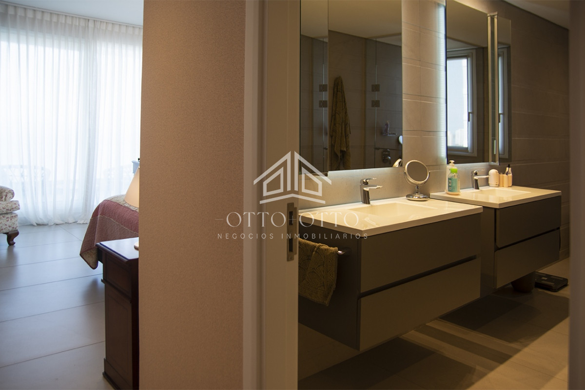 Apartamento ID.28629 - Espectacular planta en LE PARC III, Esquinero en venta