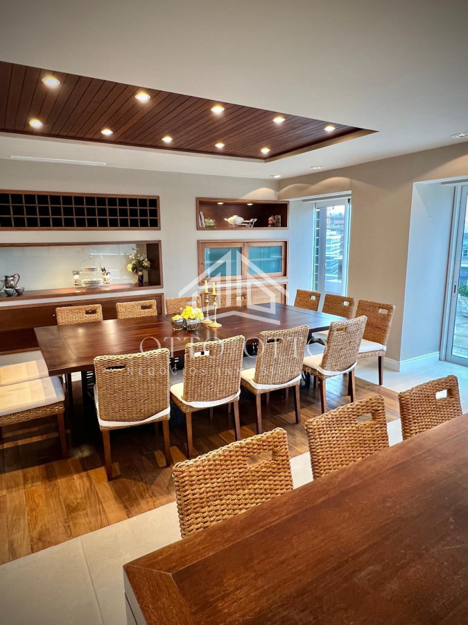 Apartamento ID.28631 - Espectacular Departamento en venta frente al mar, penthouse de 4 dormitorios. Punta del Este