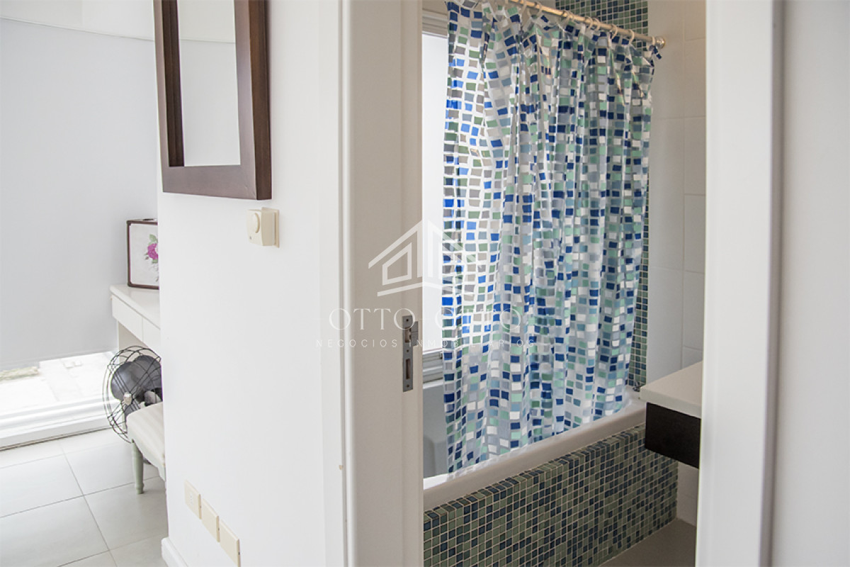 Apartamento ID.28541 -  Departamento en venta y alquiler de 3 dormitorios en Playa Brava , Punta del este 