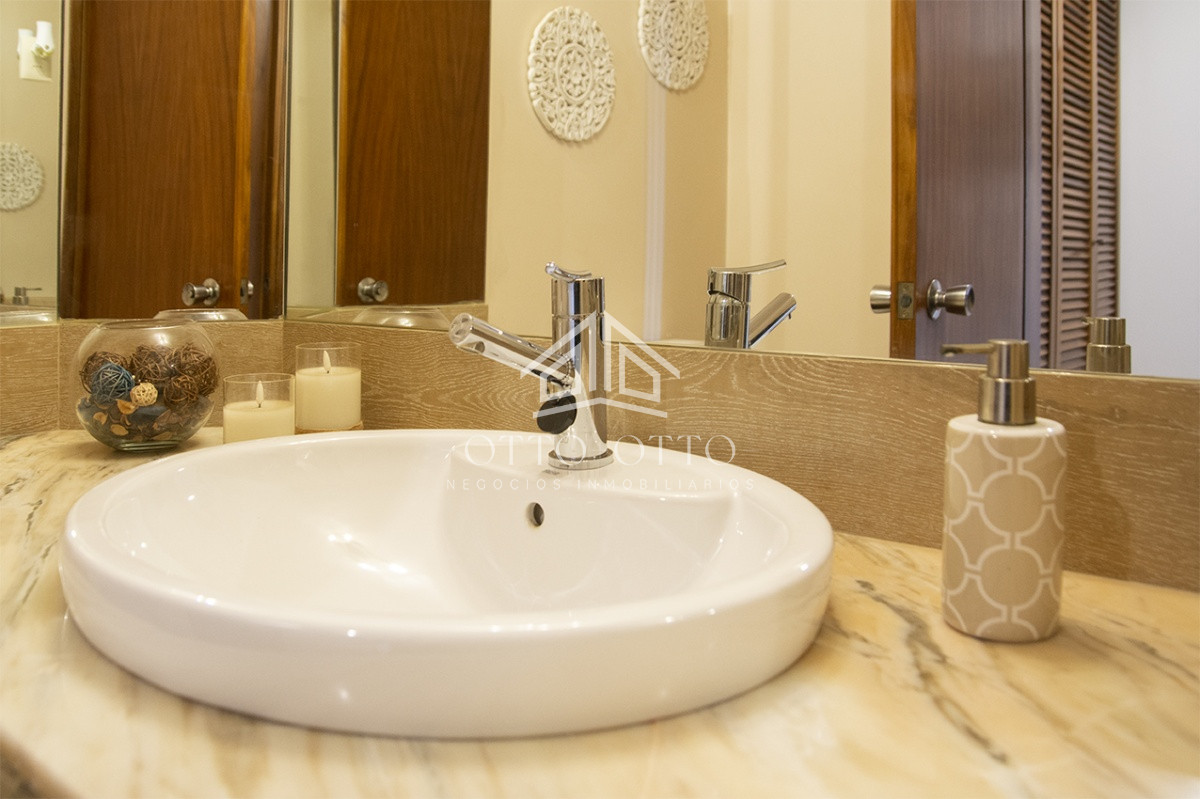 Apartamento ID.28477 - Departamento en venta de 3 dormitorios en Roosevelt Center, Punta del este 
