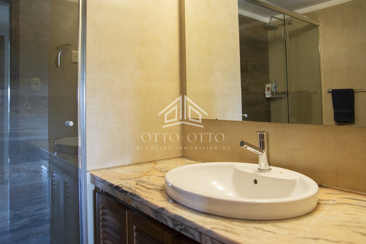 Apartamento ID.28477 - Departamento en venta de 3 dormitorios en Roosevelt Center, Punta del este 