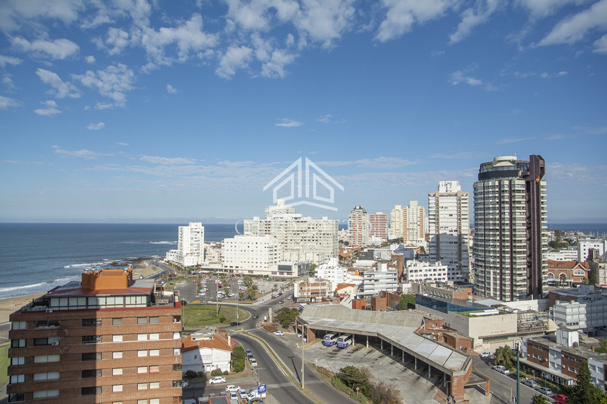 Apartamento ID.28518 - Hermoso departamento en inmejorable zona!! Torre Imperiale.