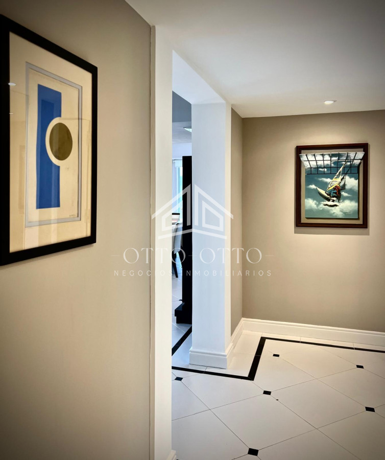 Apartamento ID.28631 - Espectacular Departamento en venta frente al mar, penthouse de 4 dormitorios. Punta del Este