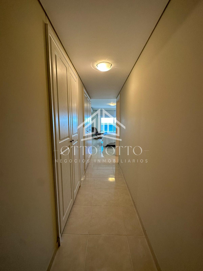 Apartamento ID.28640 - Apartamento en venta en Le Jardin, piso alto con vistas increibles, 4 dorm + dep