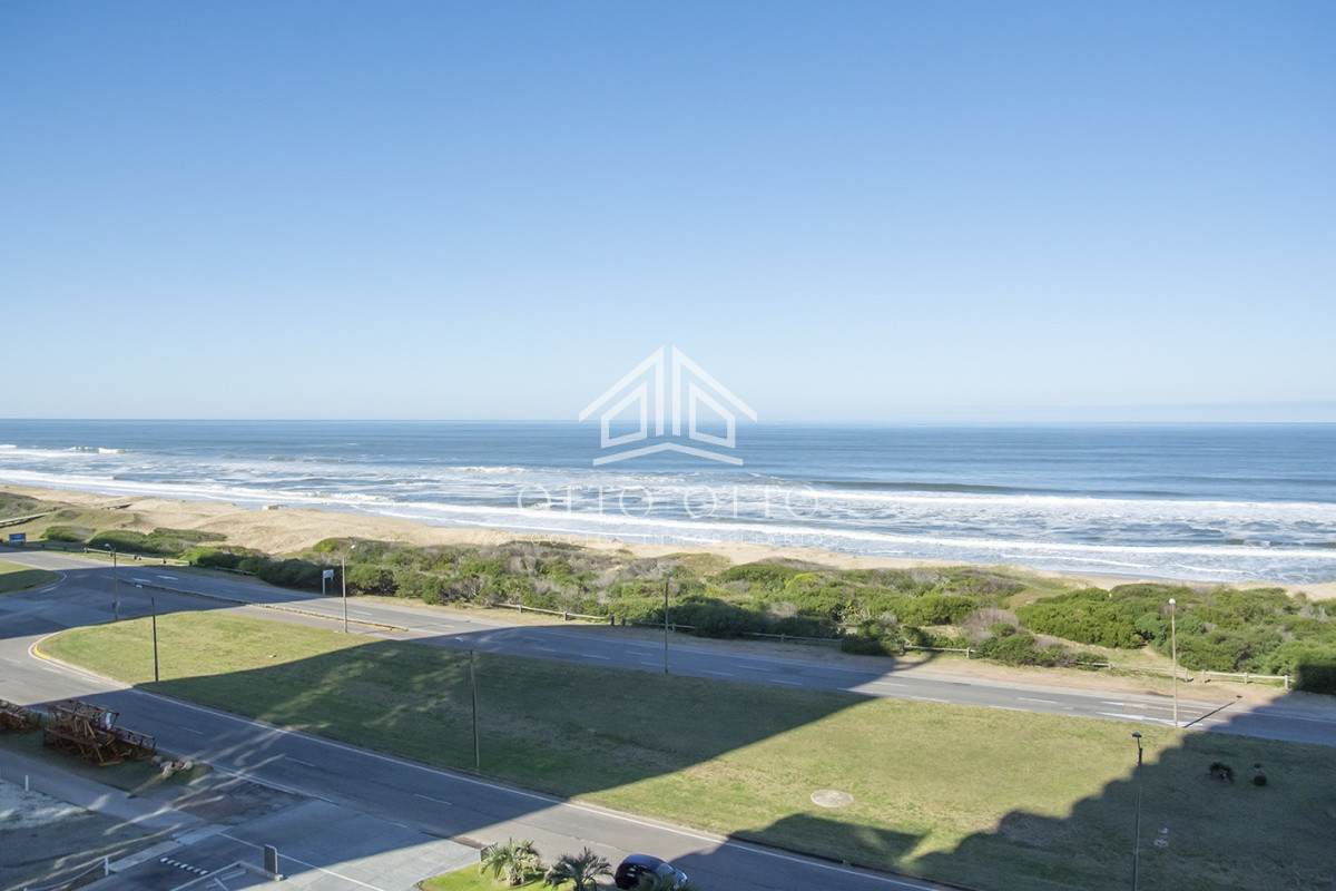 Apartamento ID.28639 - Departamento en Torre Lobos en venta, unidad de 3 dormitorios con vista al mar, Punta del Este 