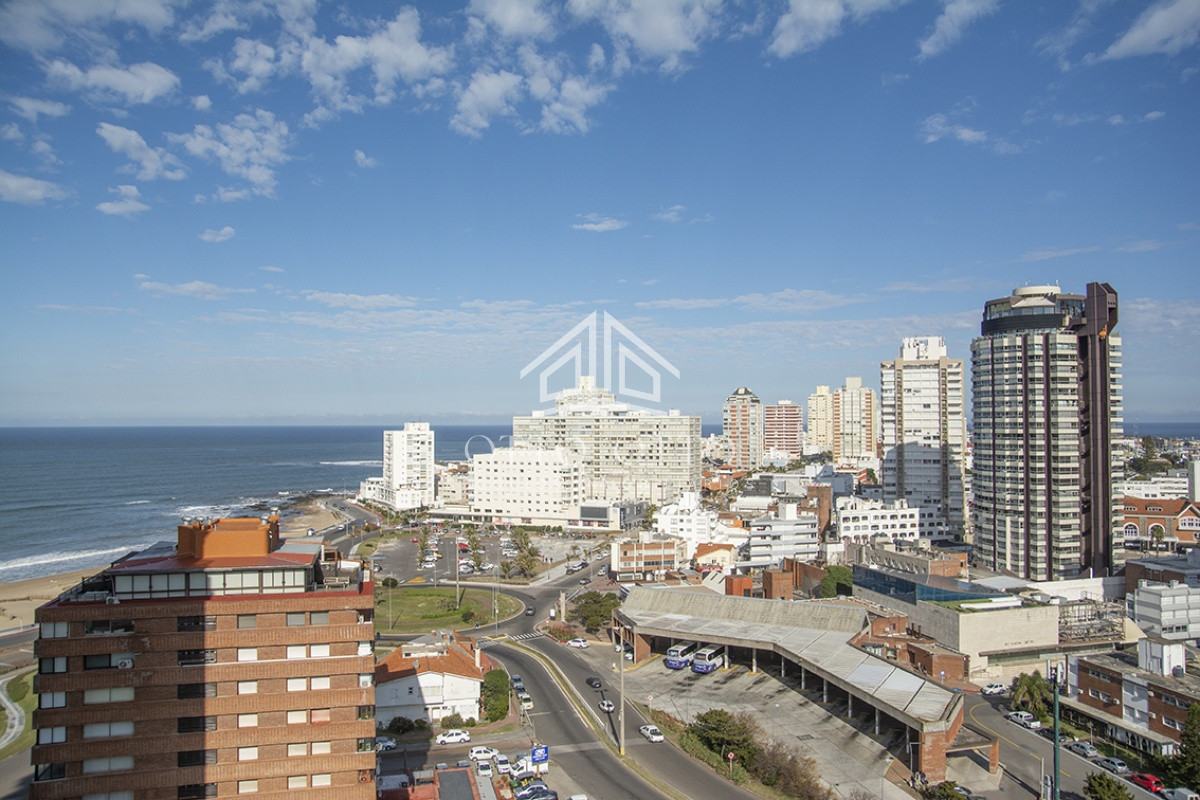 Apartamento ID.28518 - Hermoso departamento en inmejorable zona!! Torre Imperiale.