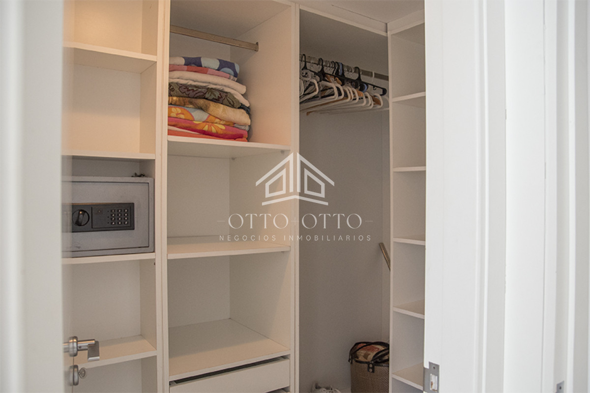 Apartamento ID.28541 -  Departamento en venta y alquiler de 3 dormitorios en Playa Brava , Punta del este 