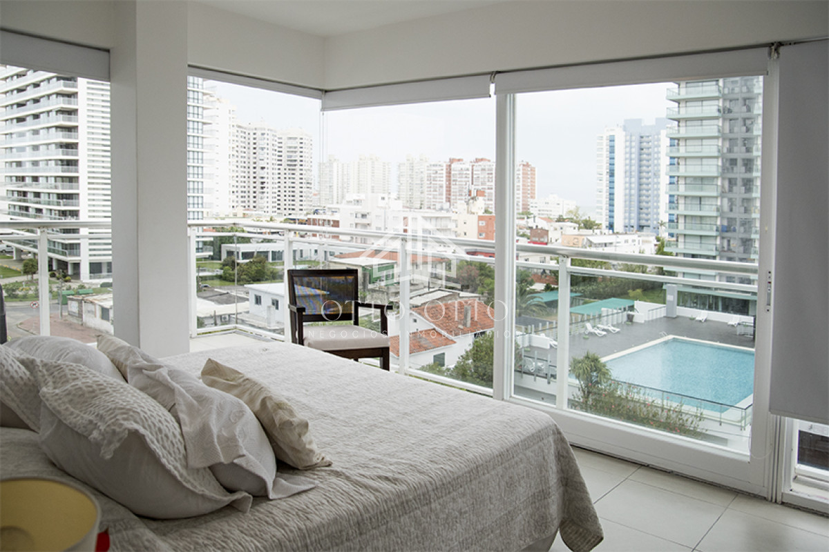 Apartamento ID.28541 -  Departamento en venta y alquiler de 3 dormitorios en Playa Brava , Punta del este 