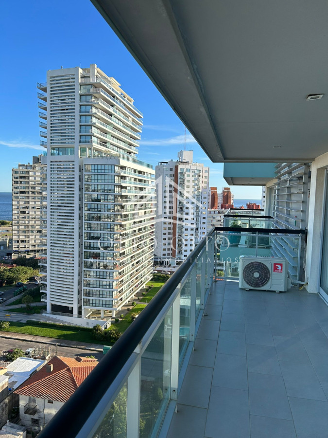 Apartamento ID.28544 - Departamento de 2 dormitorios en venta, Punta del Este