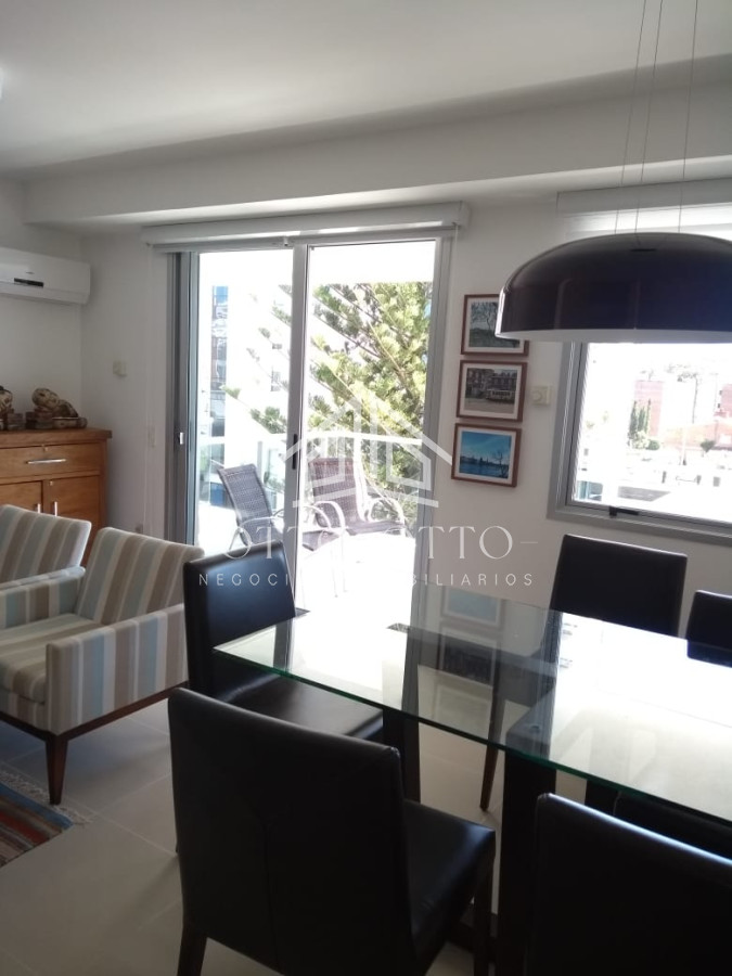 Apartamento ID.28509 - Vende apartamento de 2 dormitorios y medio, Punta del Este 