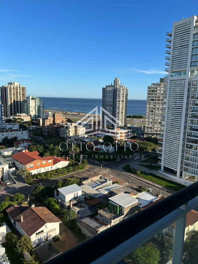 Apartamento ID.28544 - Departamento de 2 dormitorios en venta, Punta del Este