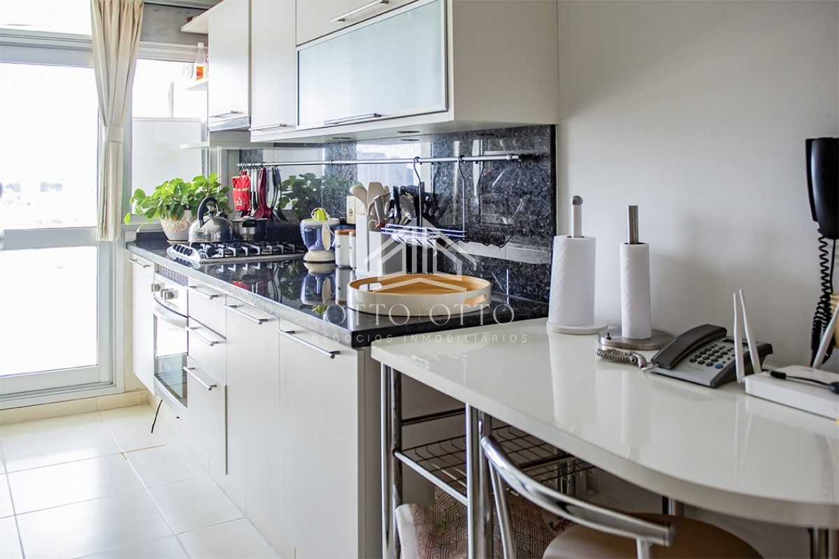 Apartamento ID.28517 - Apartamento de 2 dormitorios en Venta en Playa Mansa , Punta del este 