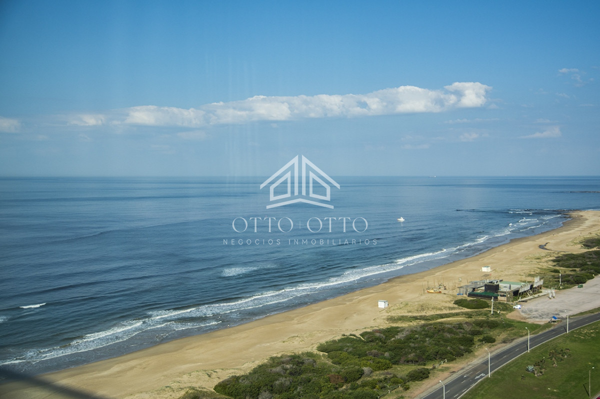 Apartamento ID.28629 - Espectacular planta en LE PARC III, Esquinero en venta