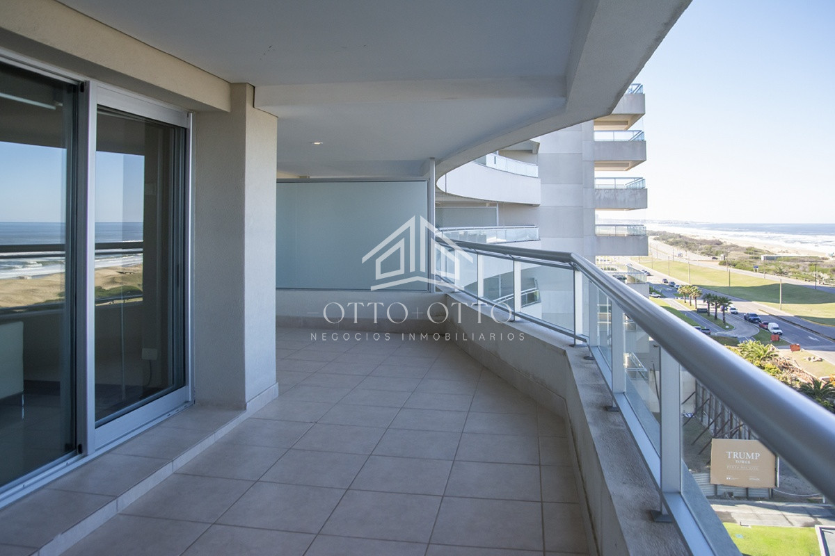 Apartamento ID.28639 - Departamento en Torre Lobos en venta, unidad de 3 dormitorios con vista al mar, Punta del Este 
