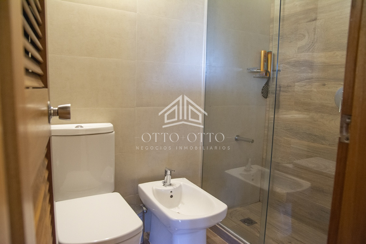 Apartamento ID.28477 - Departamento en venta de 3 dormitorios en Roosevelt Center, Punta del este 