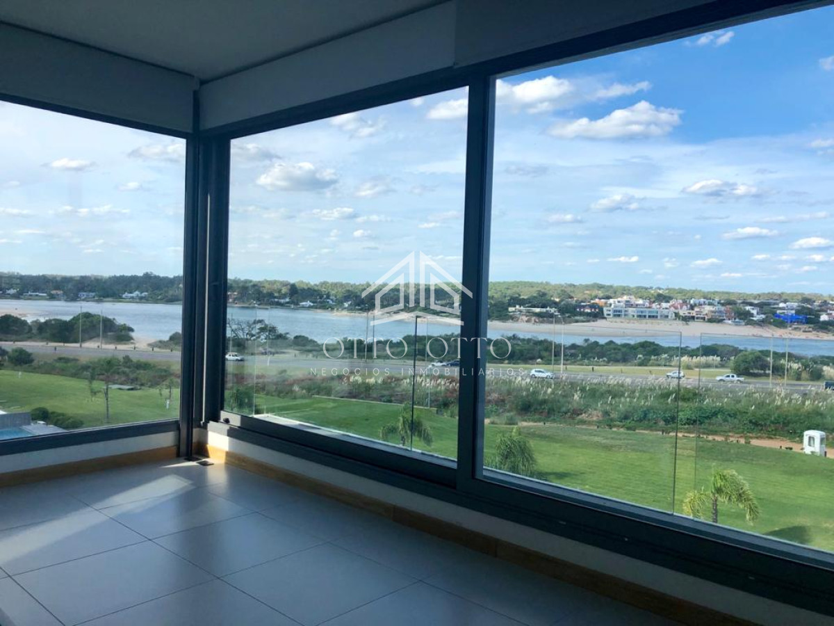 Apartamento ID.28630 - Excelente departamento en edificio Tiburón Terrazas Barra